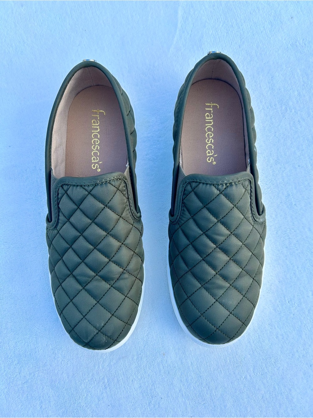 Francesca’s Olive Green Quilted Flat Shoes Slip Ons sz. 8
